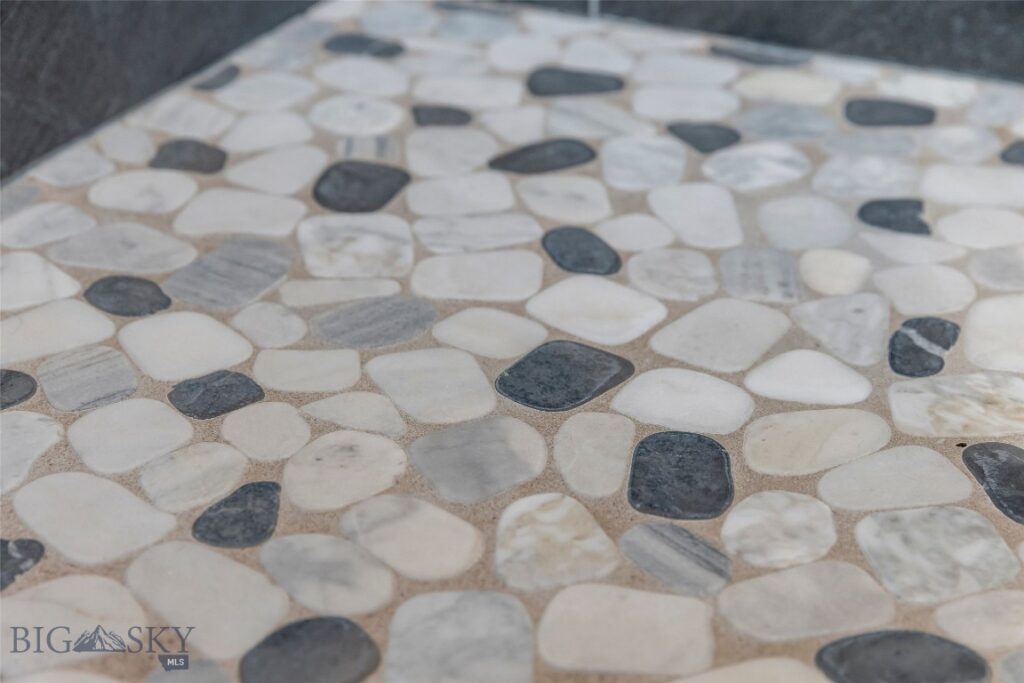 1201 Sweetgrass Lane, Livingston MT 59047