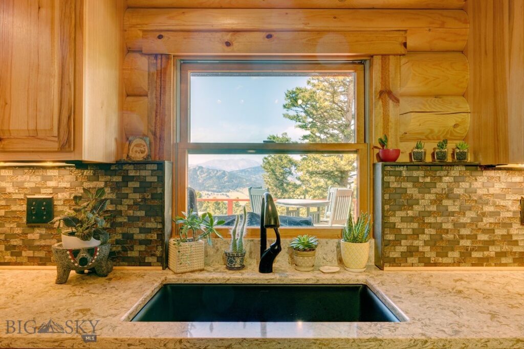 100 Peacemaker Road, Bozeman MT 59715