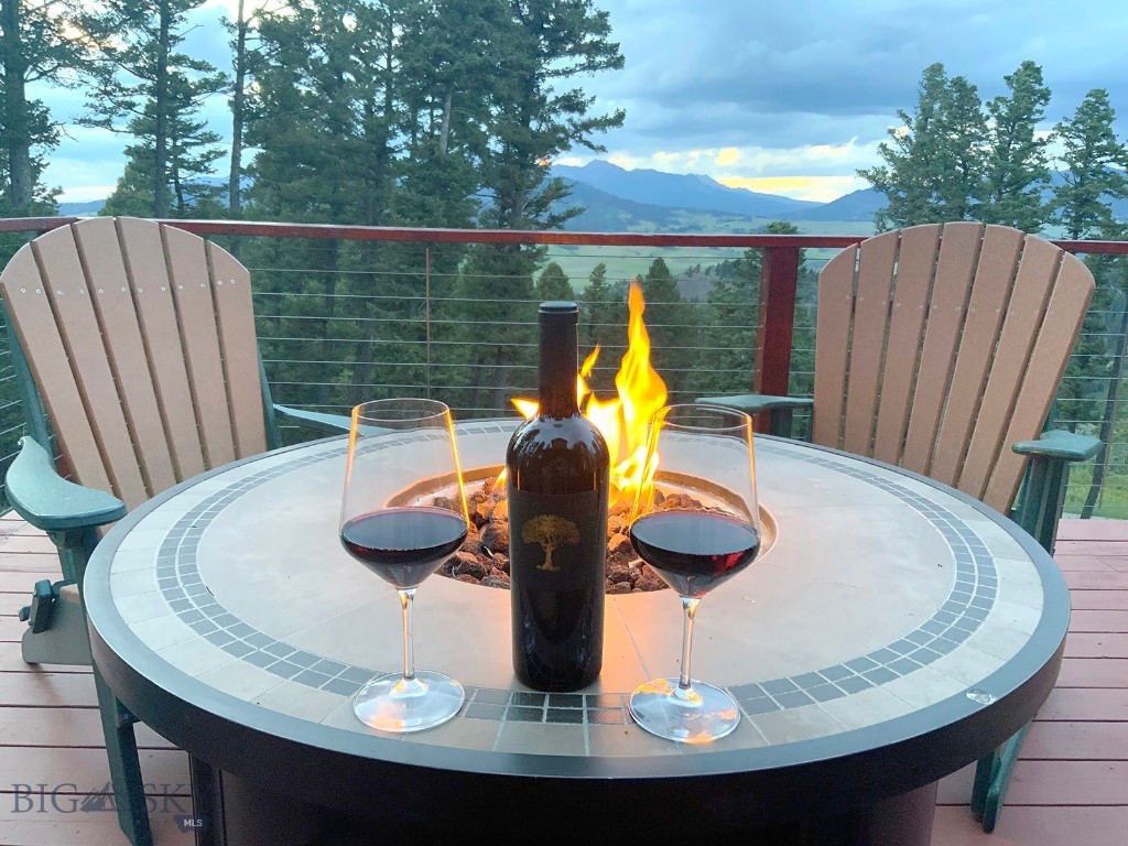 100 Peacemaker Road, Bozeman MT 59715