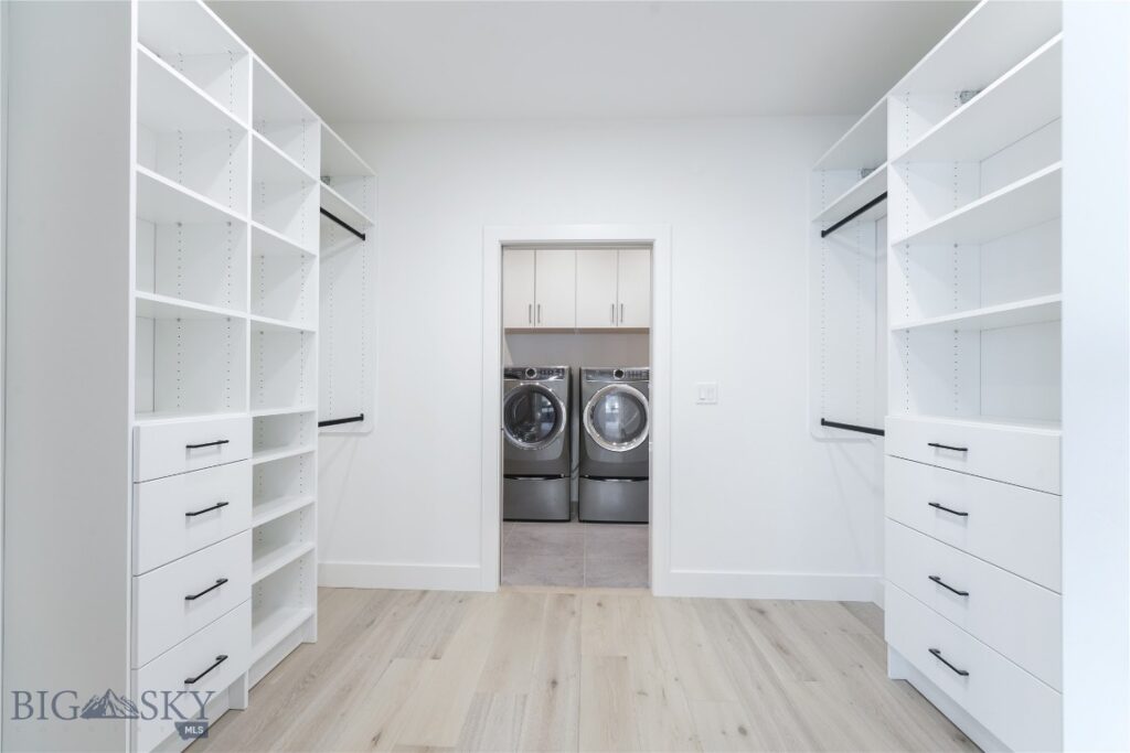 794 Naya Nuki Drive, Bozeman MT 59715