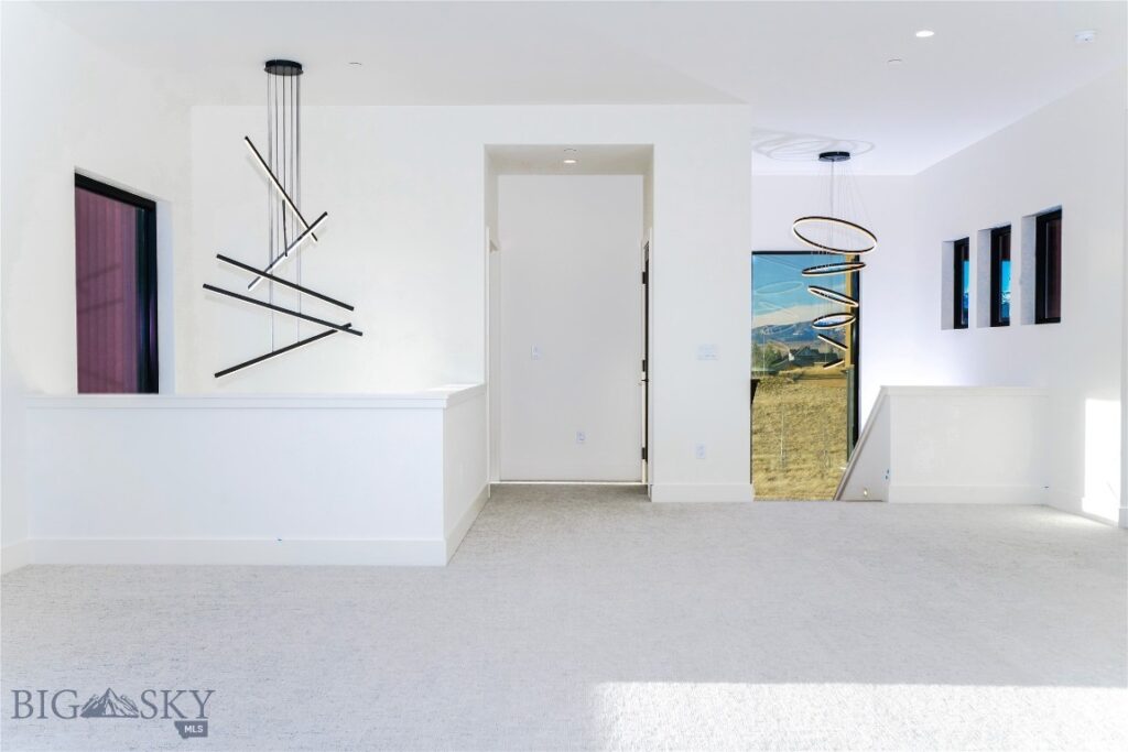 794 Naya Nuki Drive, Bozeman MT 59715