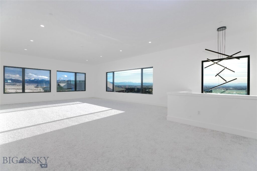 794 Naya Nuki Drive, Bozeman MT 59715