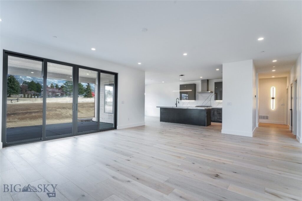 794 Naya Nuki Drive, Bozeman MT 59715