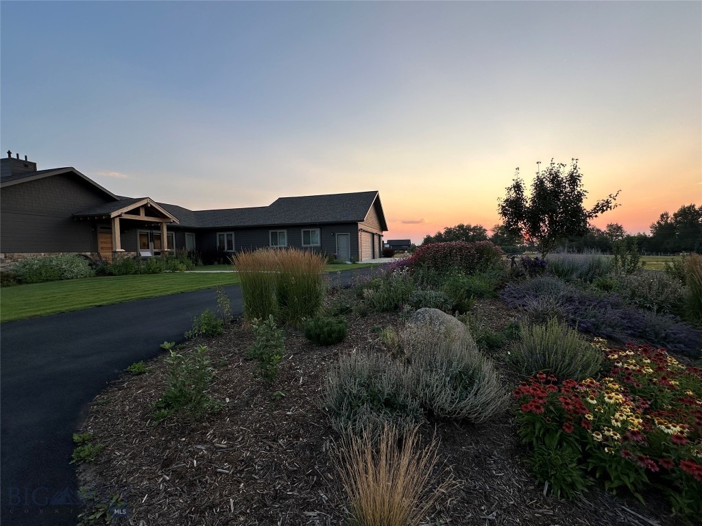 31 Cayuse Trail, Bozeman MT 59718