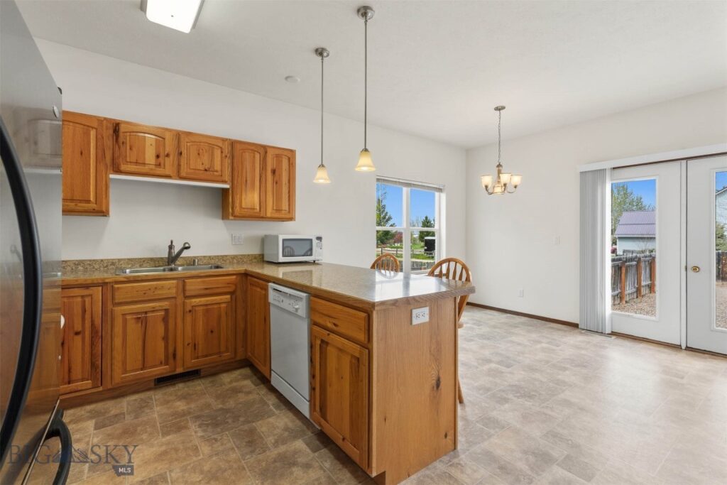 2525 Shatto Drive, Belgrade MT 59714
