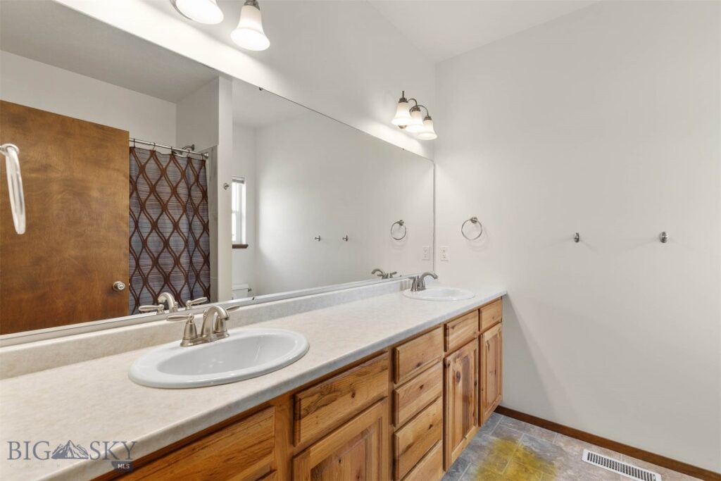 2525 Shatto Drive, Belgrade MT 59714