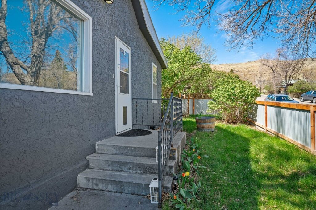 513 N G Street, Livingston MT 59047