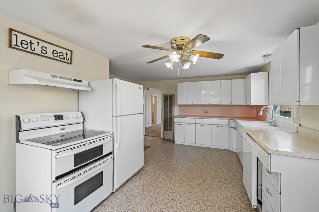 513 N G Street, Livingston MT 59047