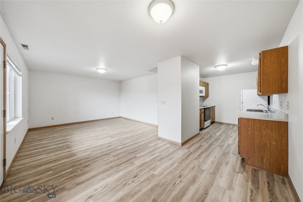 2401 Daws Drive, Bozeman MT 59718