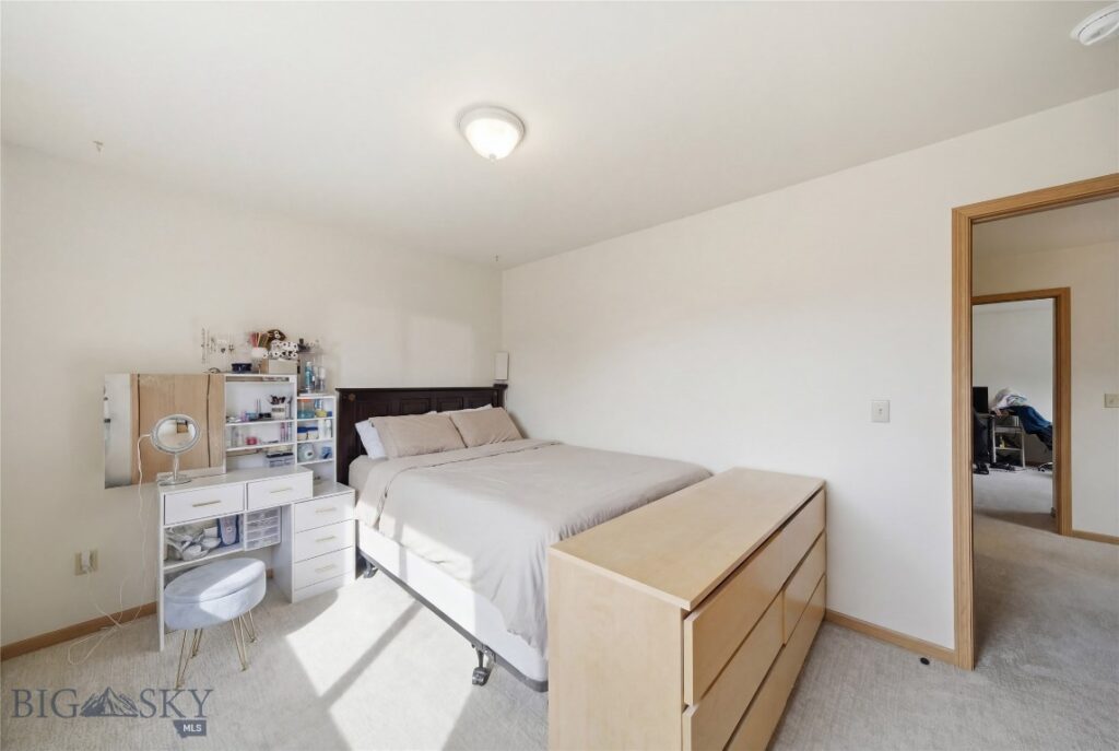 2401 Daws Drive, Bozeman MT 59718