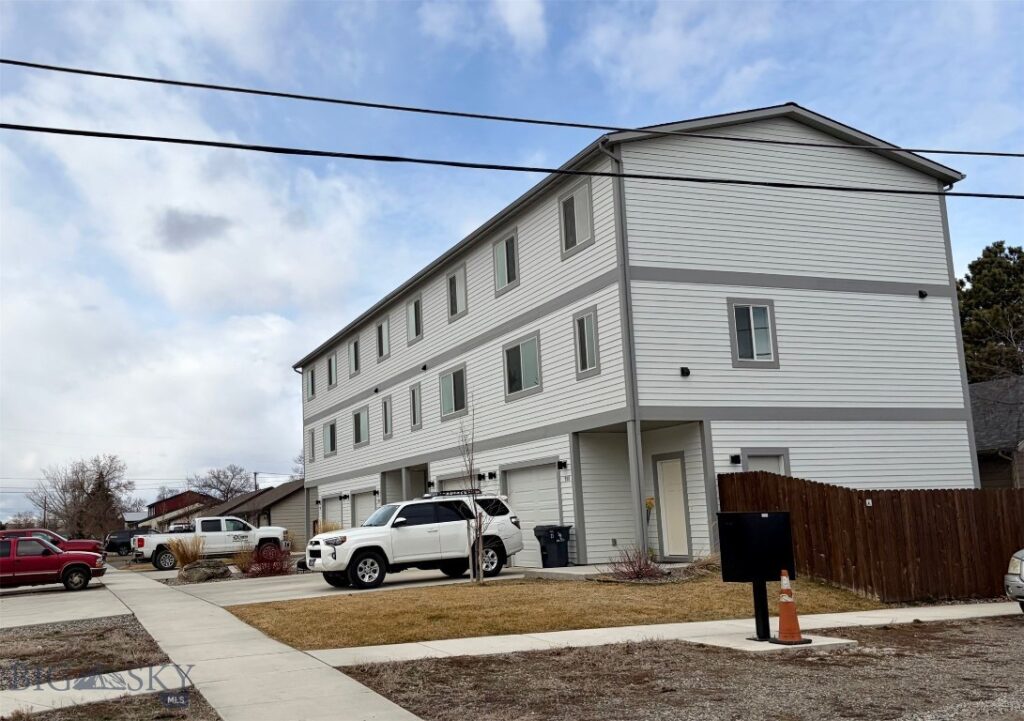 93 W Jefferson, Belgrade MT 59714