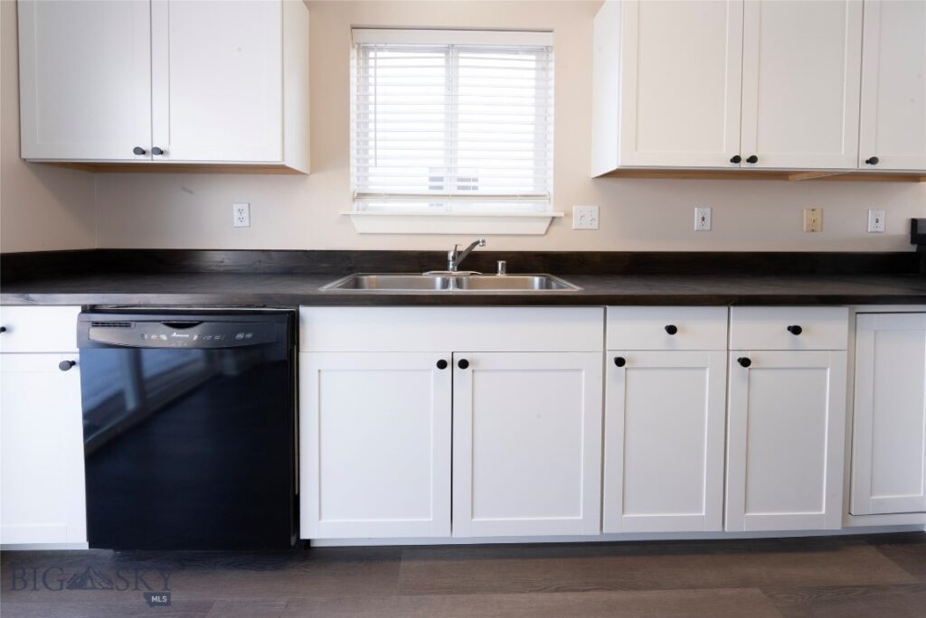 306 Golden Valley Drive, Bozeman MT 59718