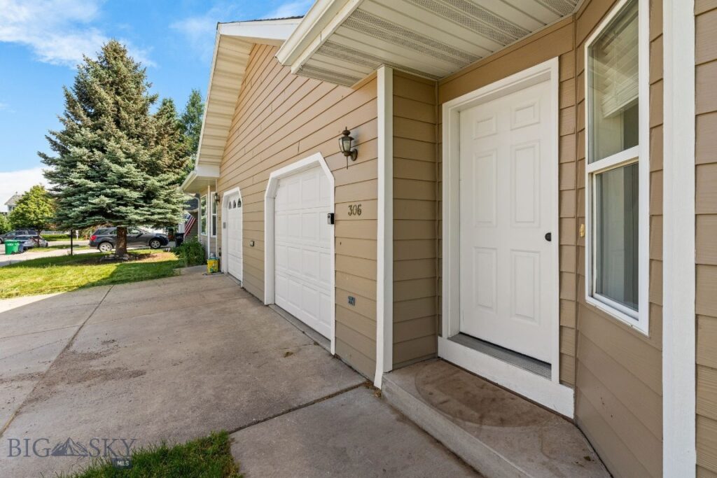 306 Golden Valley Drive, Bozeman MT 59718