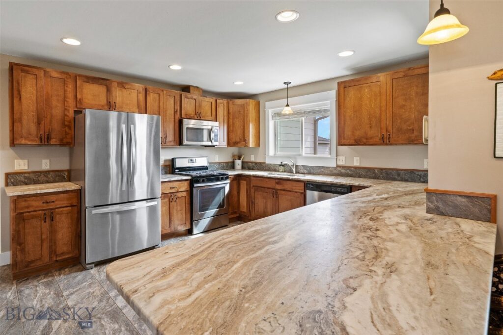 88 Riverway Road, Belgrade MT 59714