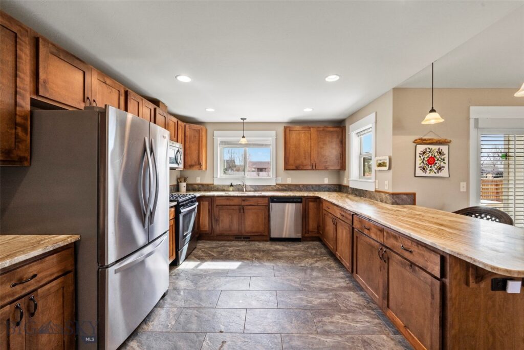 88 Riverway Road, Belgrade MT 59714