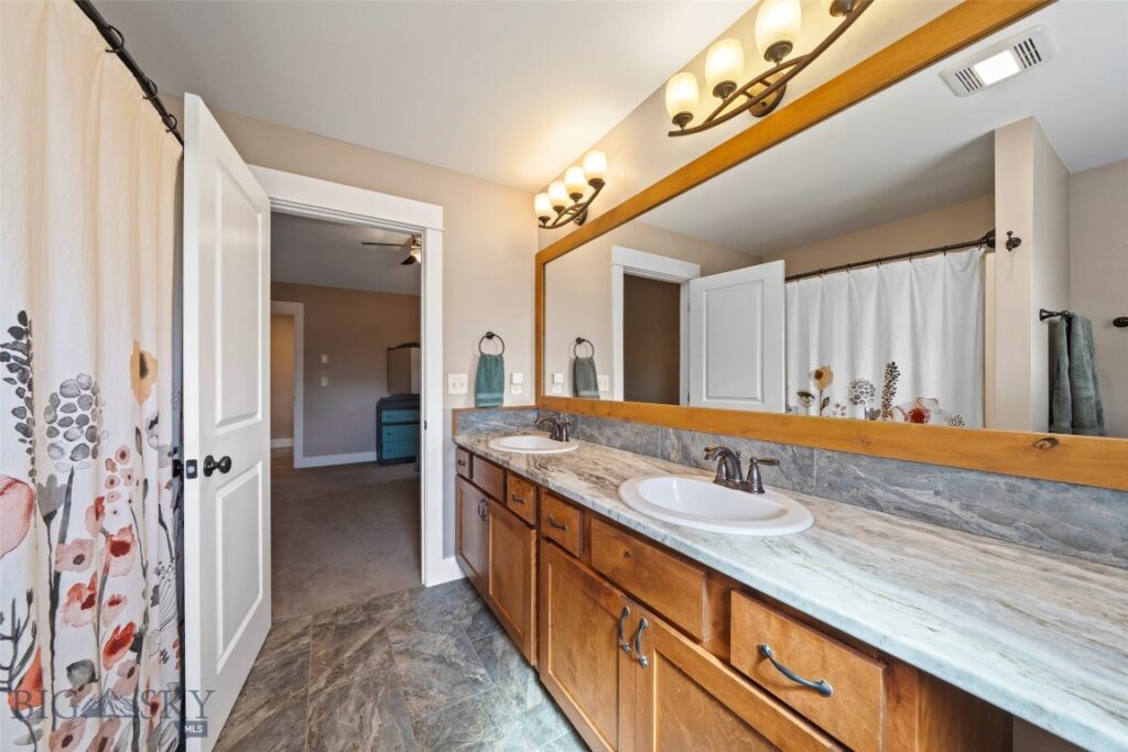 88 Riverway Road, Belgrade MT 59714