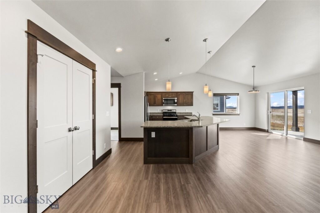 2019 Waterfall Trail, Belgrade MT 59714