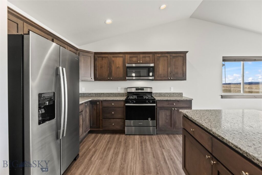 2019 Waterfall Trail, Belgrade MT 59714