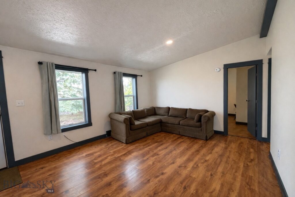 606 Meadow Circle, Belgrade MT 59714