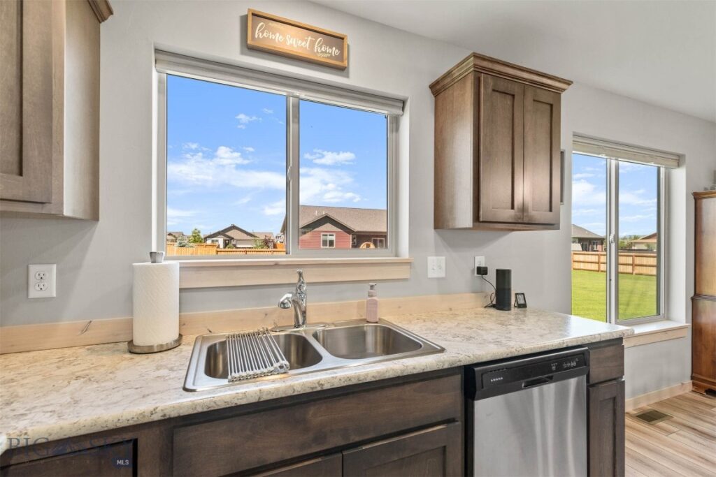 1607 Roundup Blvd, Belgrade MT 59714