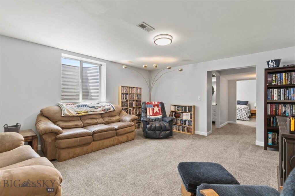 1607 Roundup Blvd, Belgrade MT 59714