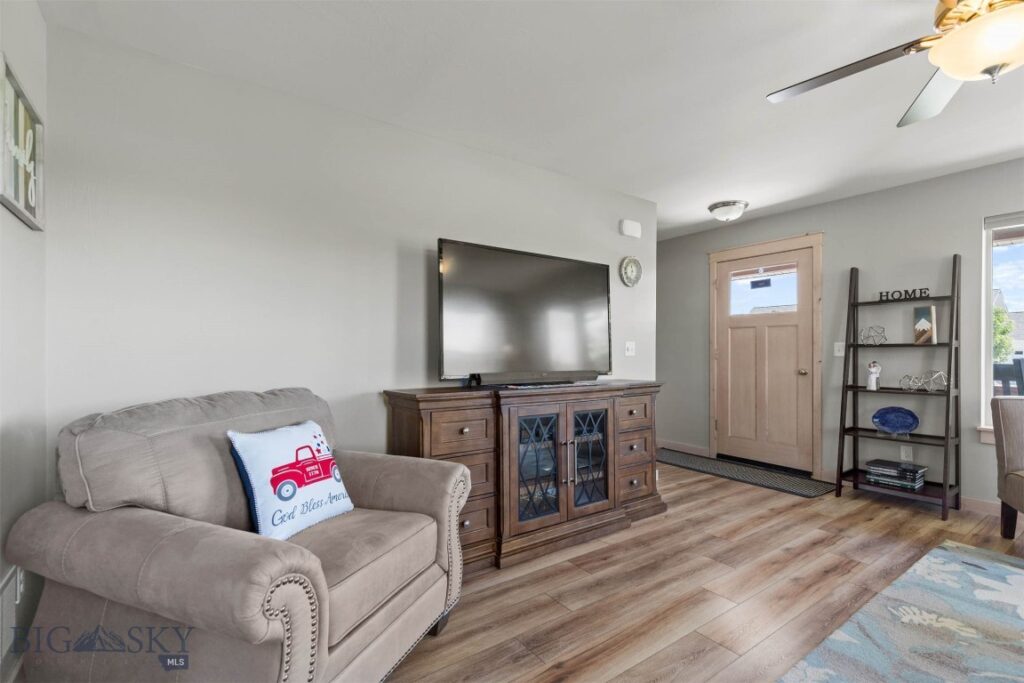 1607 Roundup Blvd, Belgrade MT 59714