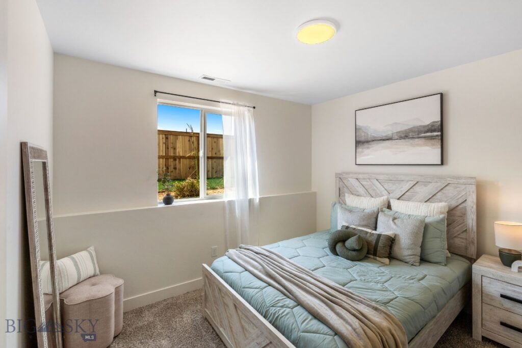 505 Reflector Road, Belgrade MT 59714