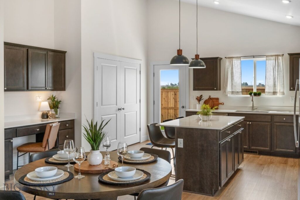 505 Reflector Road, Belgrade MT 59714