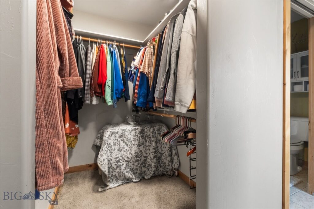 422 E River Rock Road, Belgrade MT 59714