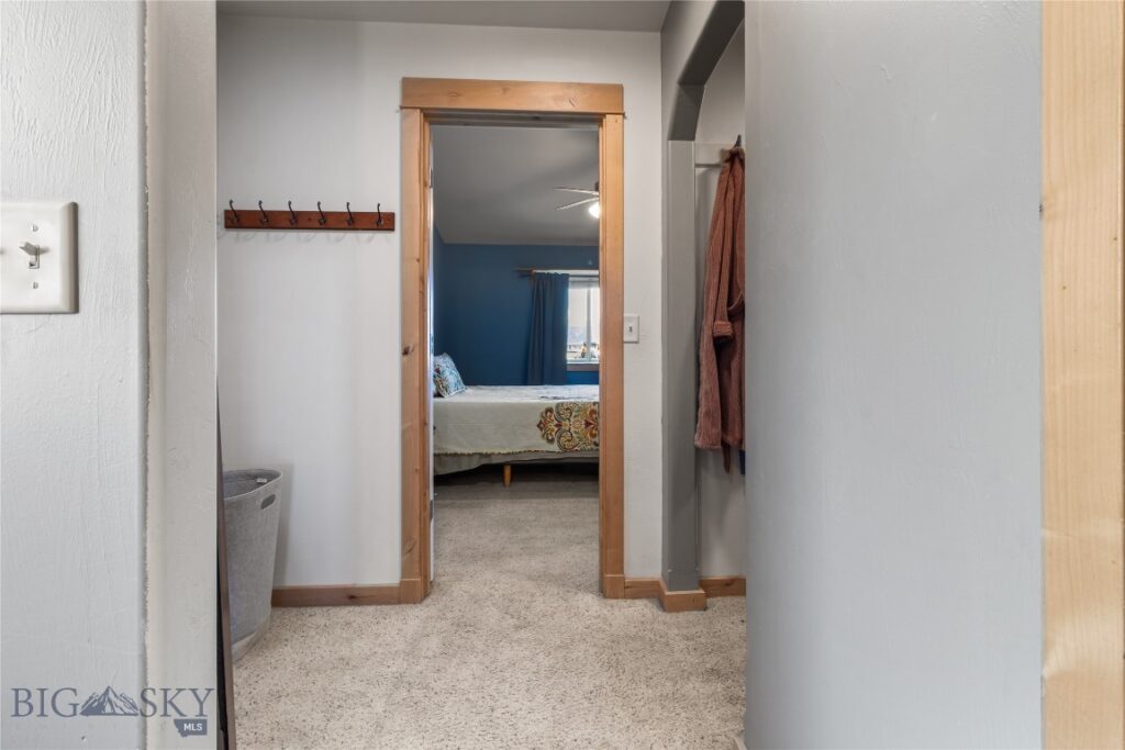 422 E River Rock Road, Belgrade MT 59714