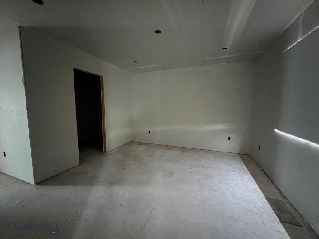 1201 Westwood Circle, Belgrade MT 59714