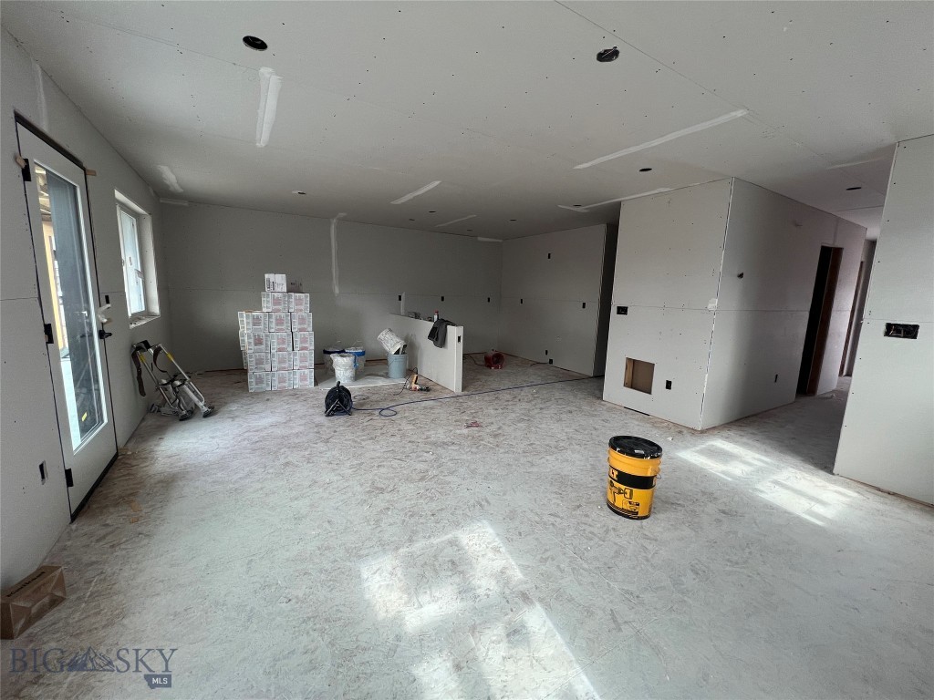 1201 Westwood Circle, Belgrade MT 59714