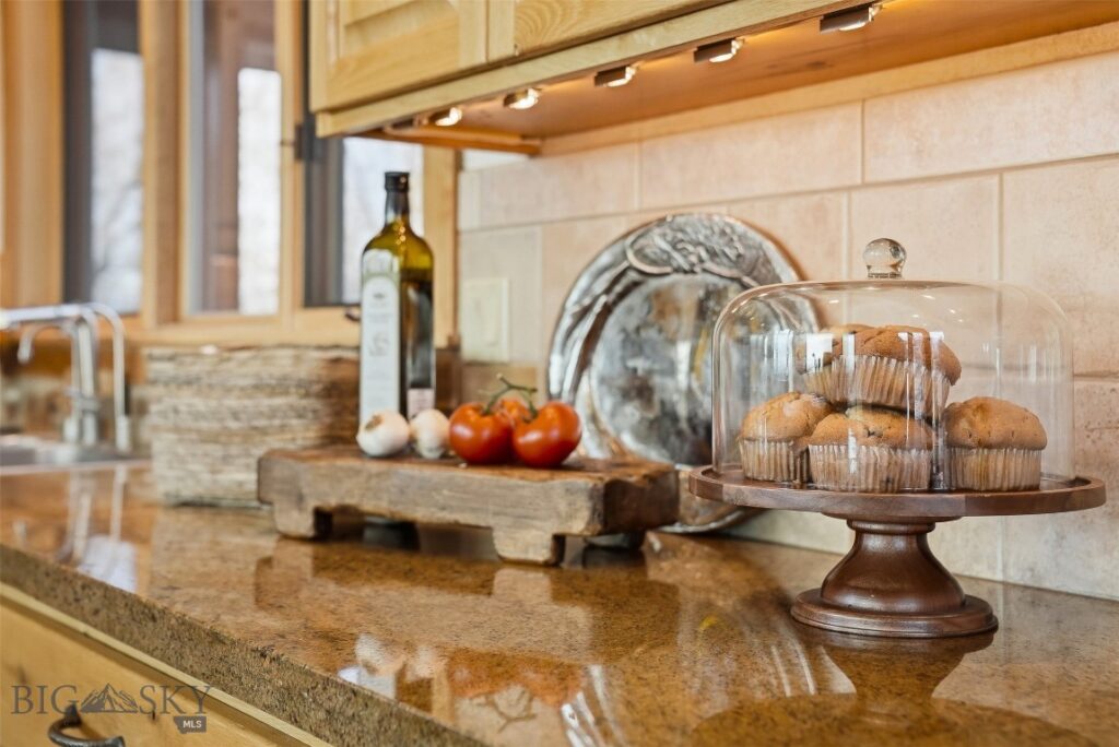 585 Wildrose Lane, Bozeman MT 59715