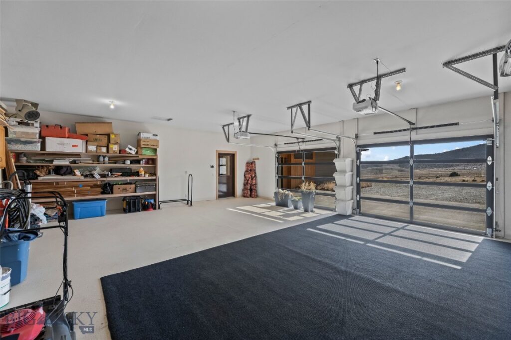 173 Spring Creek Hills Road, Livingston MT 59047