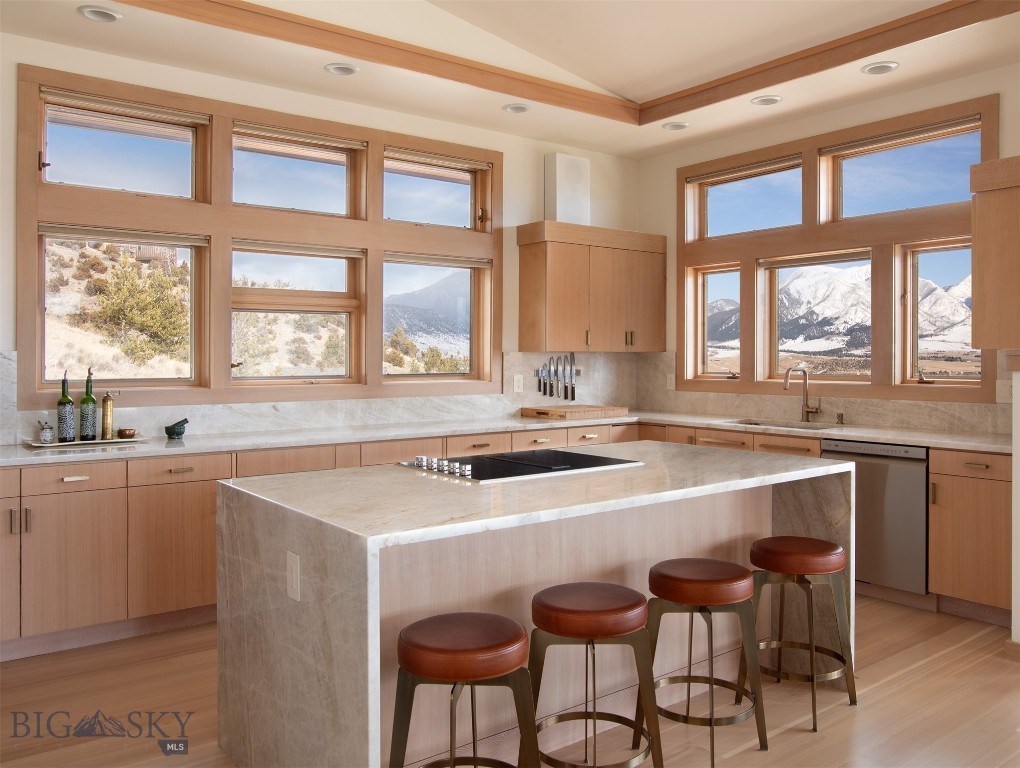 173 Spring Creek Hills Road, Livingston MT 59047