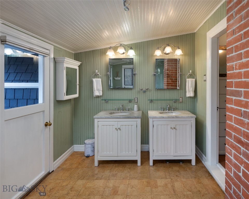 509 S Tracy Avenue, Bozeman MT 59715