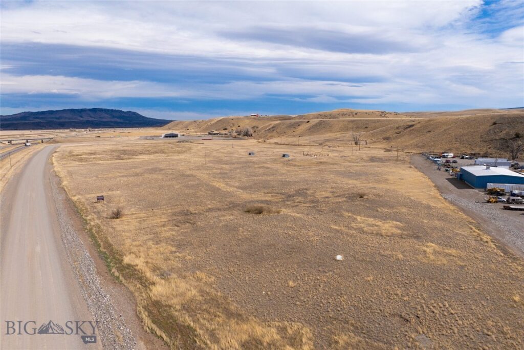 4 Repair Road, Livingston MT 59047