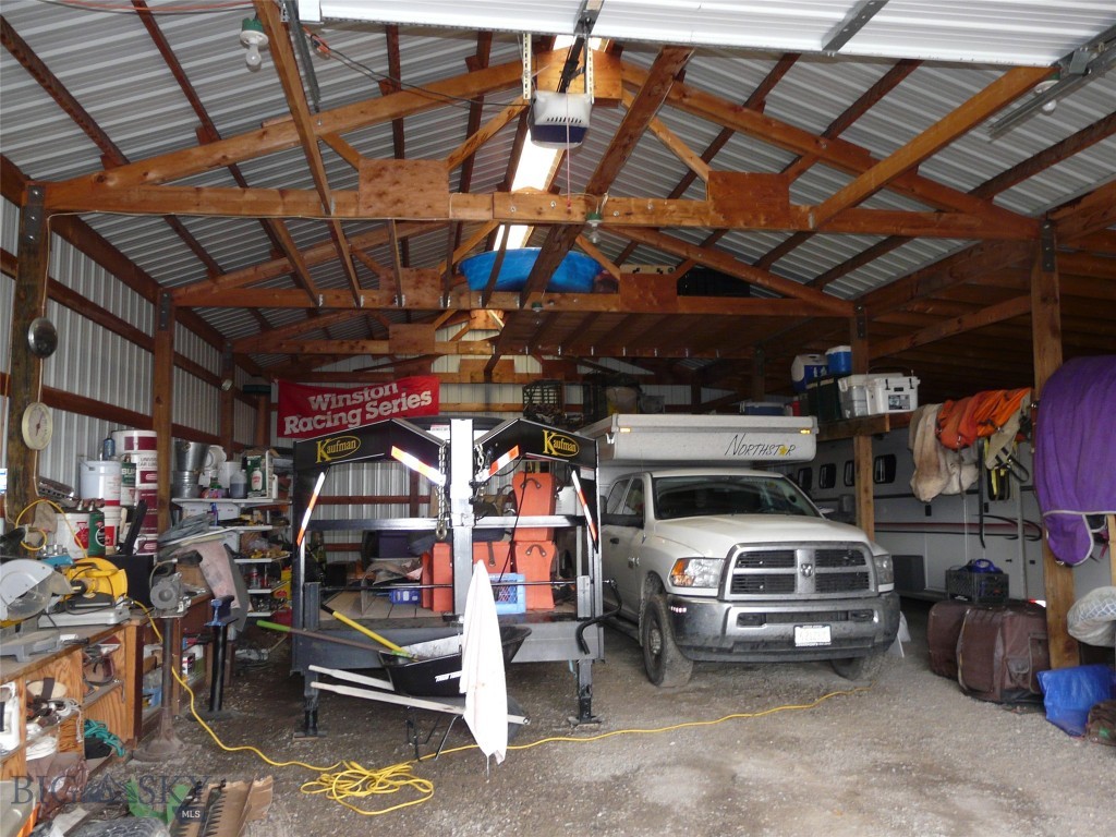 7543 Fowler Lane, Bozeman MT 59718