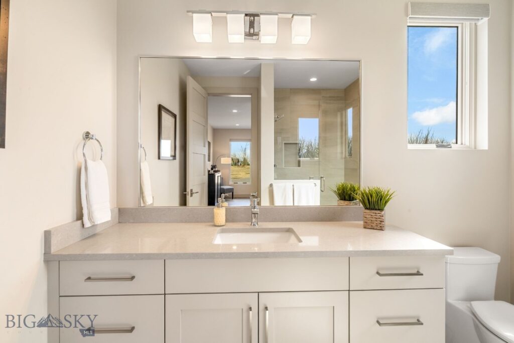 96 Defender Lane, Bozeman MT 59718