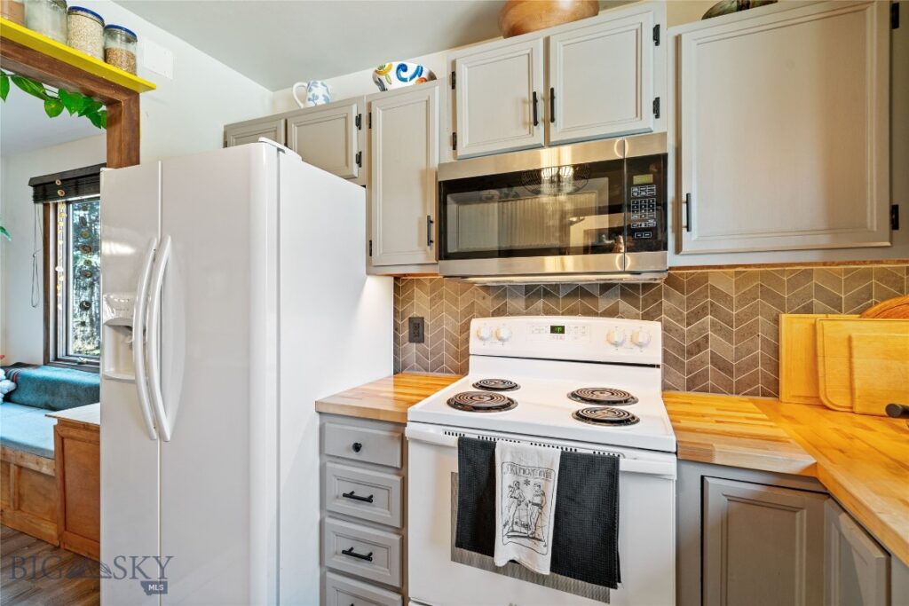 2020 S Rouse Avenue, Bozeman MT 59715