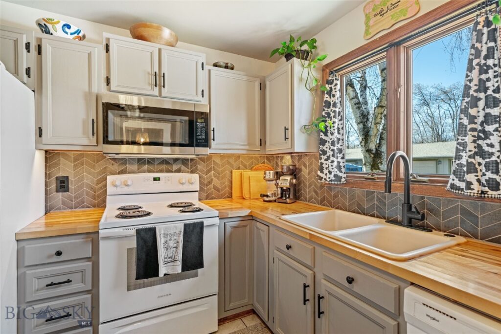 2020 S Rouse Avenue, Bozeman MT 59715