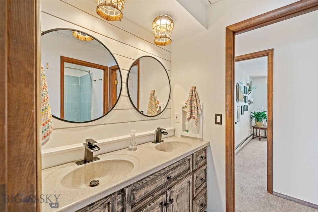 2020 S Rouse Avenue, Bozeman MT 59715