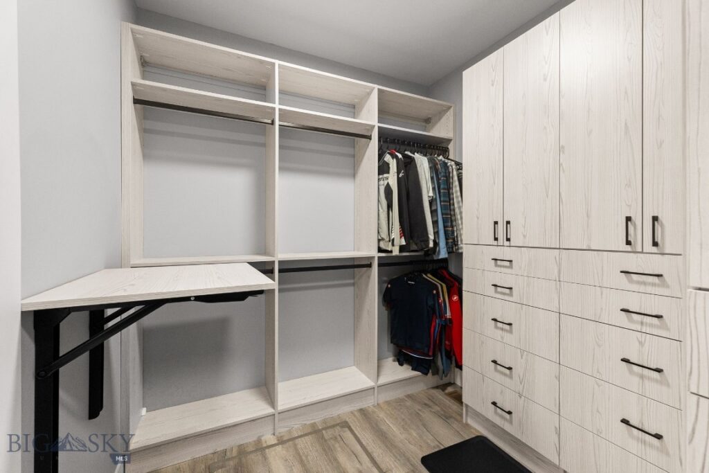 1501 Deadwood, Belgrade MT 59714