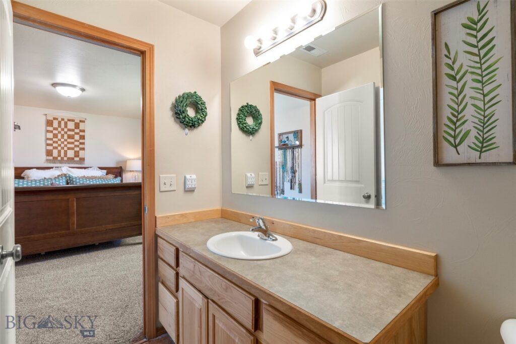 157 E Magnolia Drive, Belgrade MT 59714