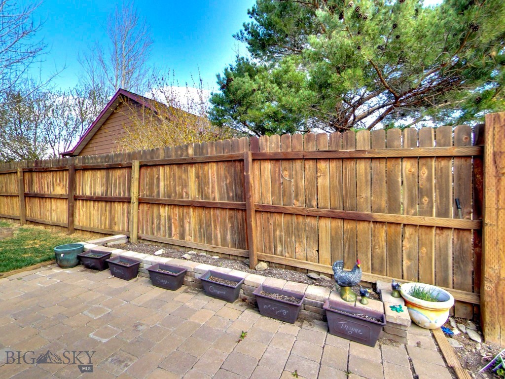 712 Quasar Lane, Livingston MT 59047