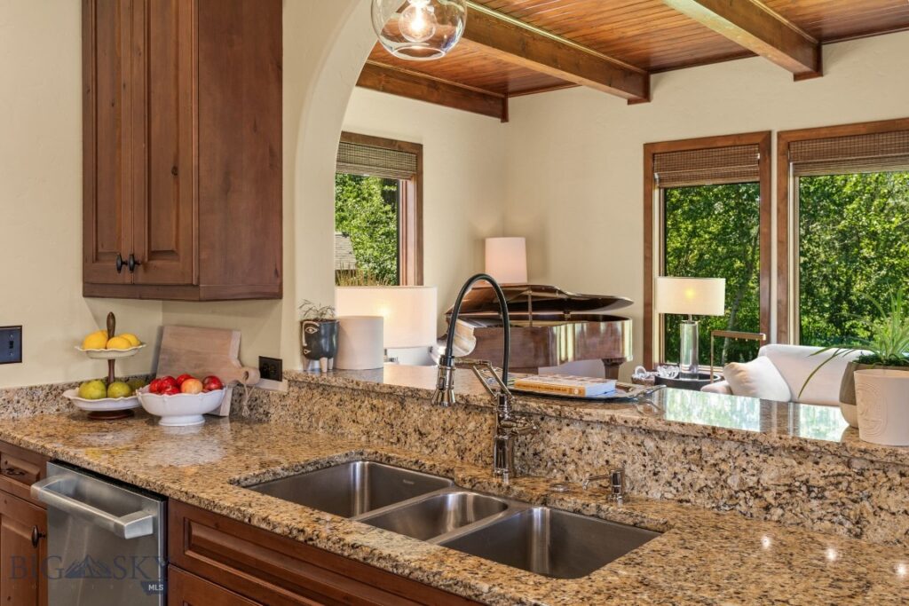 101 Milky Way Drive, Bozeman MT 59718