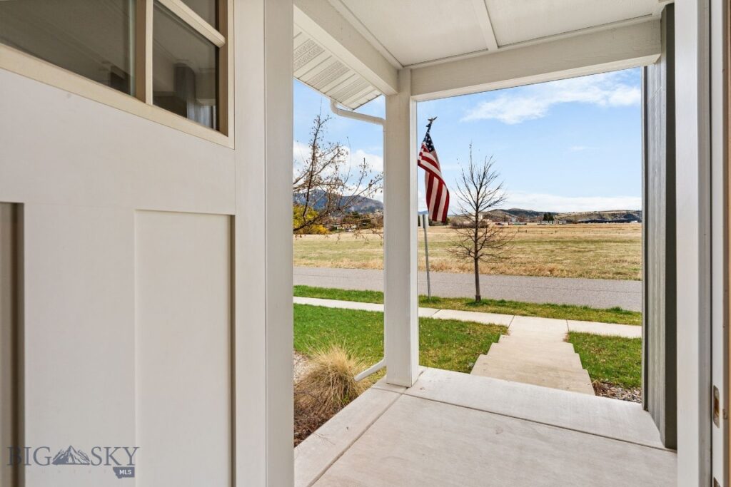 1041 N 12th Avenue, Bozeman MT 59715