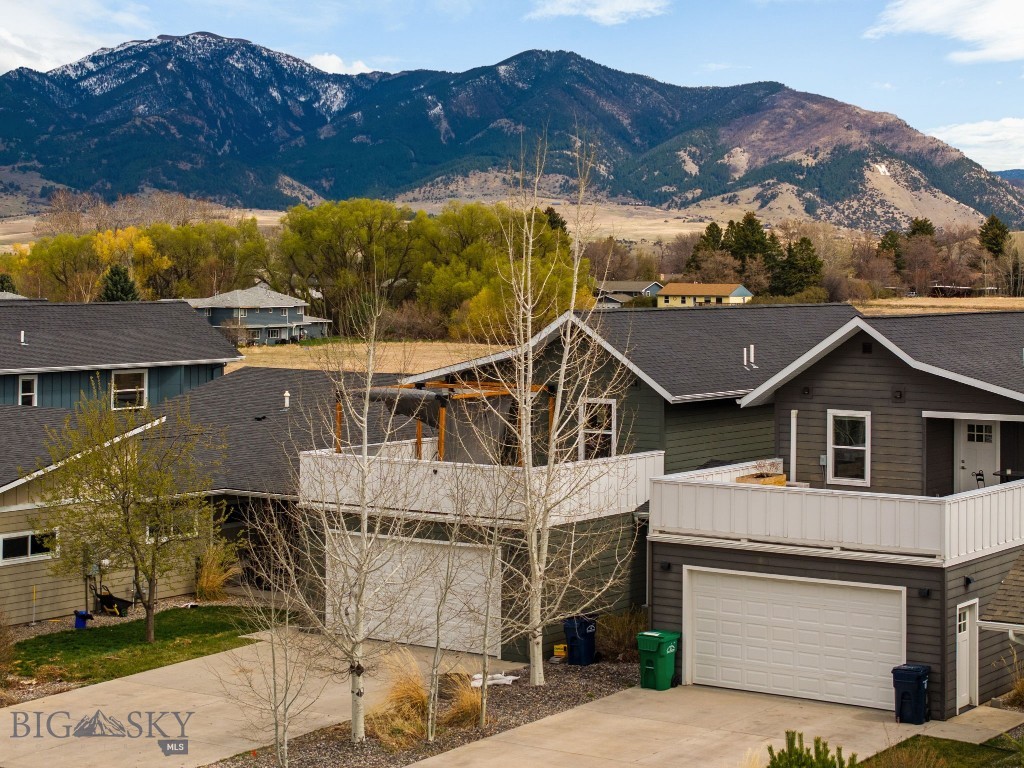 1041 N 12th Avenue, Bozeman MT 59715