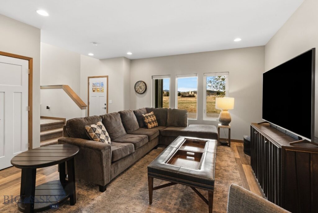 1041 N 12th Avenue, Bozeman MT 59715