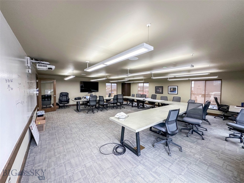 4498 Jackrabbit Lane, Belgrade MT 59714